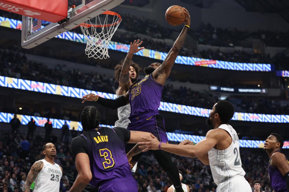 在批评自身 在批评自身