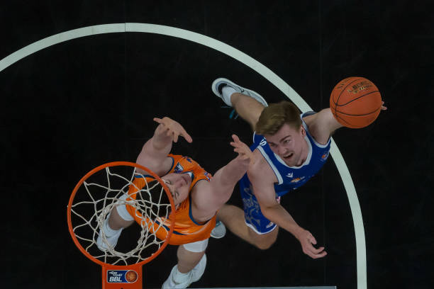 正视不足 正视不足