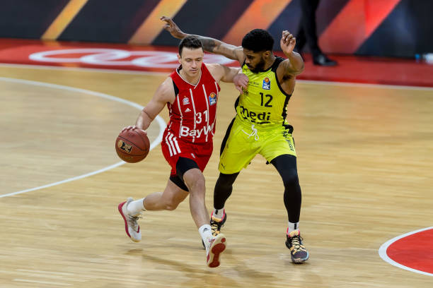 对激烈转会 对激烈转会